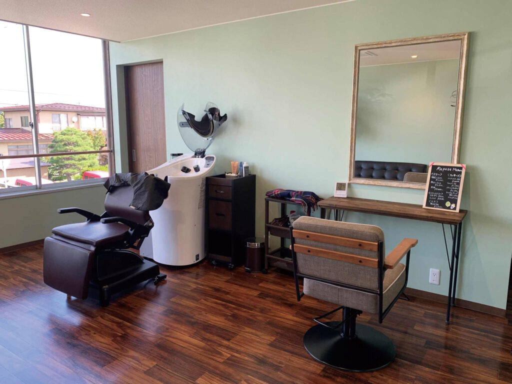 ［テナント内装工事］テナントビルの一室をサロンに改装。 - 大富建設