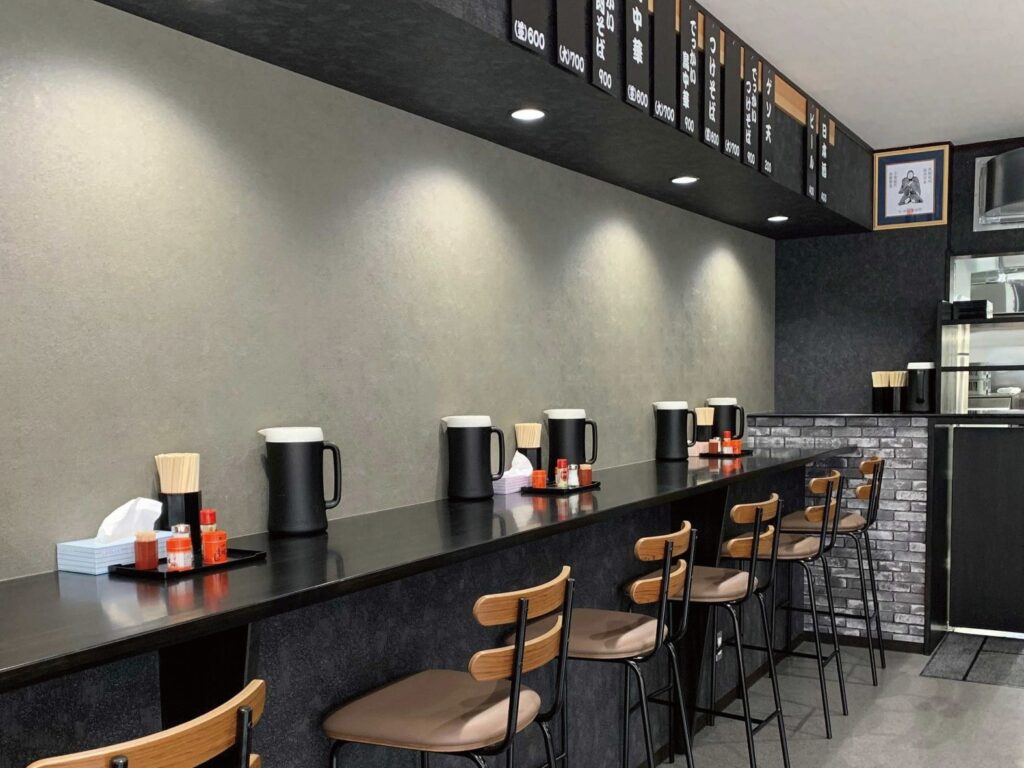 ［飲食店内装工事］酒販売店からそば処に改装。 - 大富建設